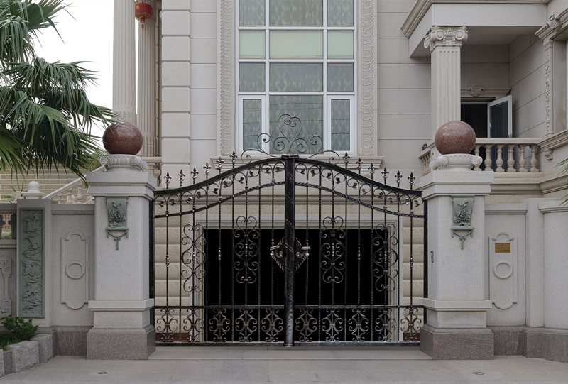铁艺大门价格
