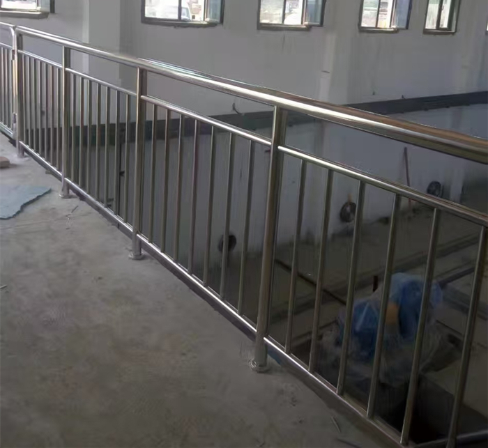 不锈钢护栏安装