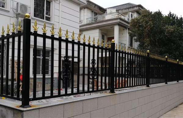 楼梯扶手栏杆安装